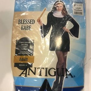 HALLOWEEN NUN COSTUME